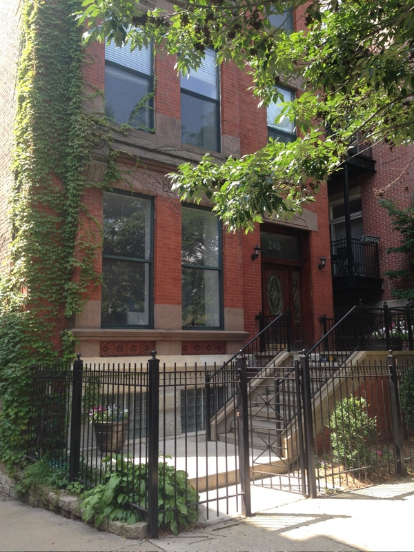 Building Photo - 245 W Scott St