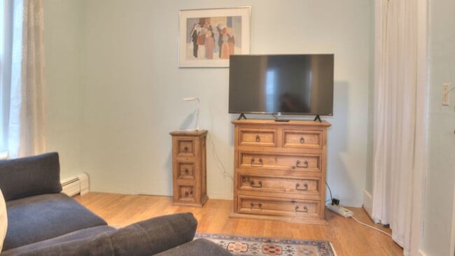 Foto del edificio - 1 Bed 1 Bath