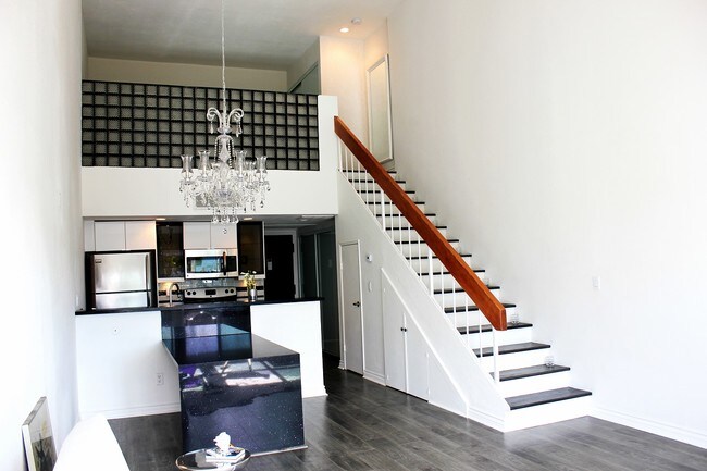 Foto del edificio - 6255 Rancho Mission Rd