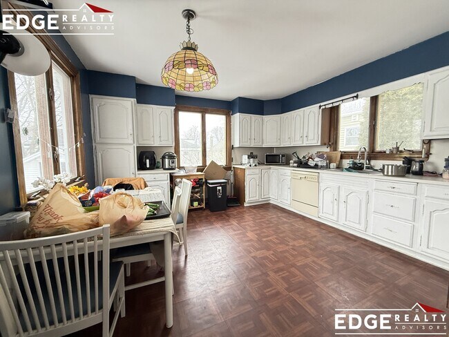 Photo - 29 Washington Ave Apartment