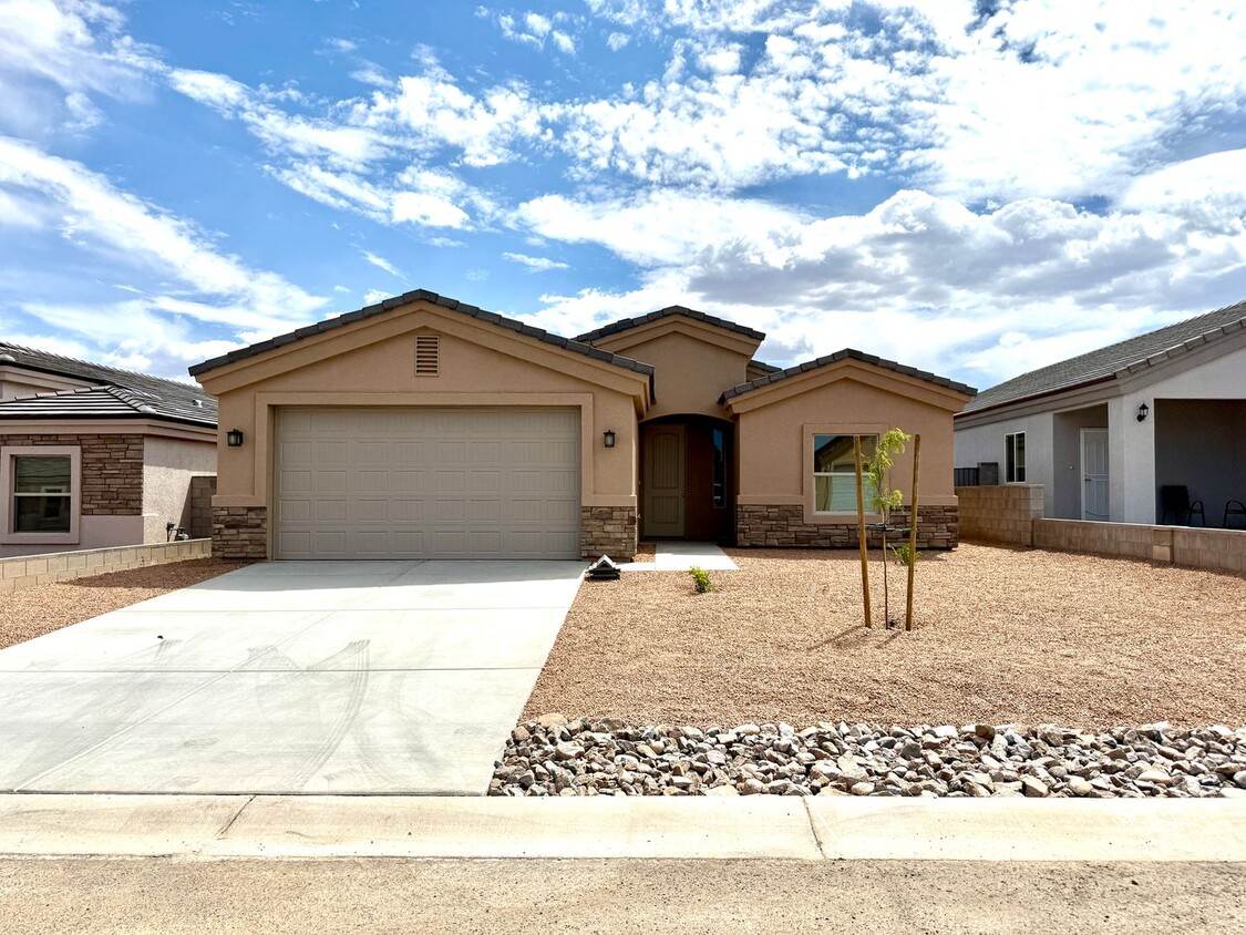 Primary Photo - Gorgeous 2025 Built 3 Bedroom 2 Bath Home!