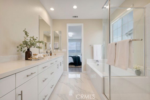 Building Photo - 18348 Cachet Wy