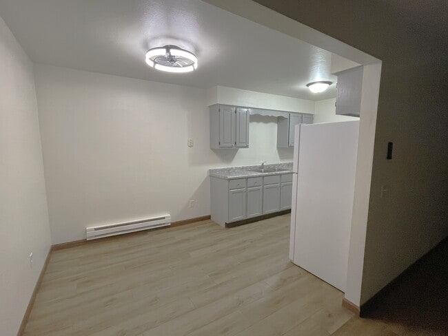 Foto del edificio - 2241 Luann Ln