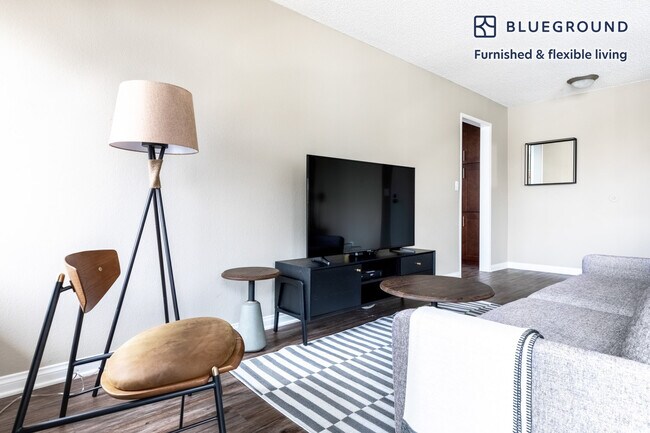 Foto del edificio - 1136 Larrabee St