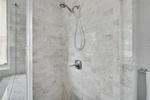 Foto del edificio - 1443 Sugar Creek Blvd