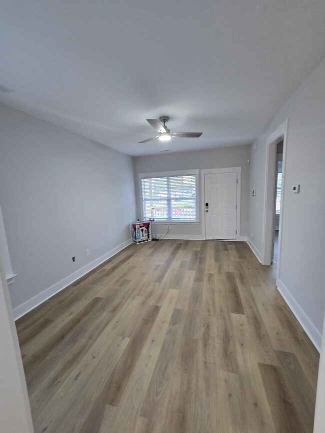 Building Photo - 5805 Talladega Dr