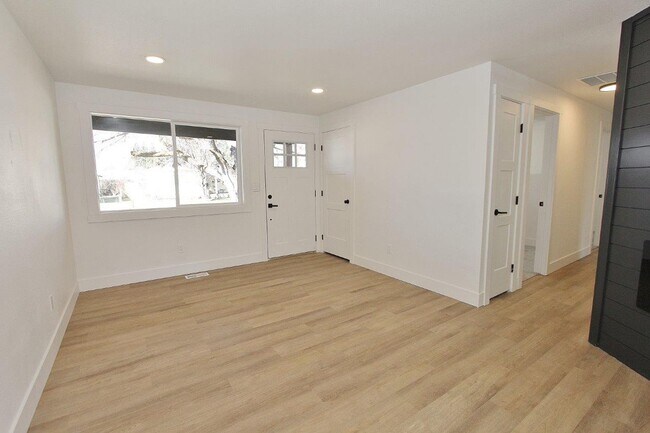 Foto del edificio - Charming Single-Level Home