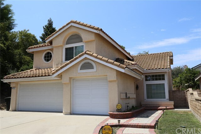 Foto principal - 13896 Maple Ridge Ln