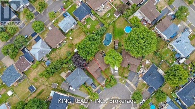 Building Photo - 16 Wimbledon Ct
