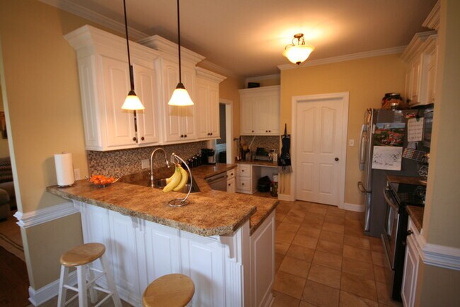 Building Photo - Goose Creek Subdivision
