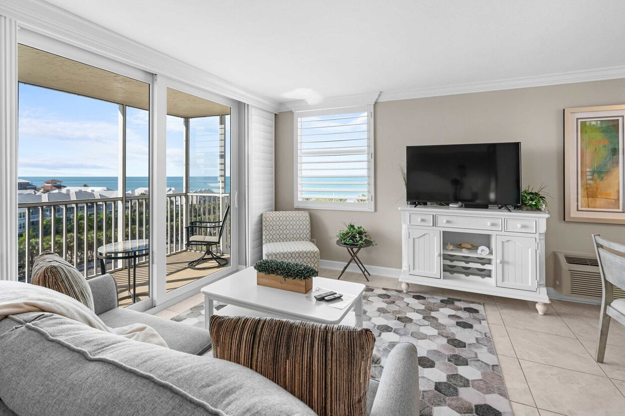 Primary Photo - 5600 Bonita Beach Rd SW