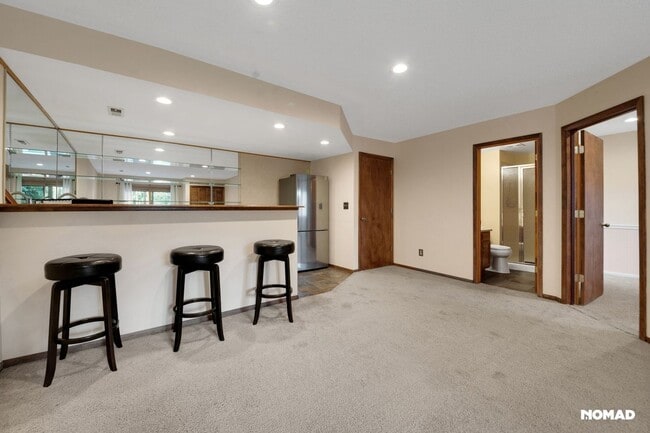 Building Photo - Charming 1BR Townhome in Lakewood