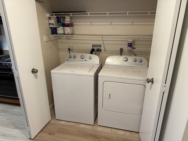 Foto del edificio - 14201 Woolen Oak Ct