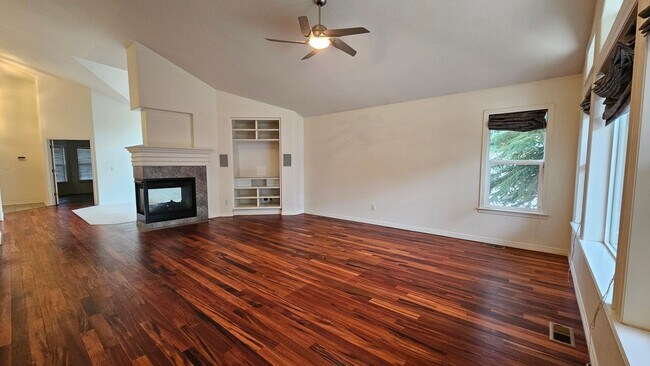 Foto del edificio - Executive Ranch in the Broadlands