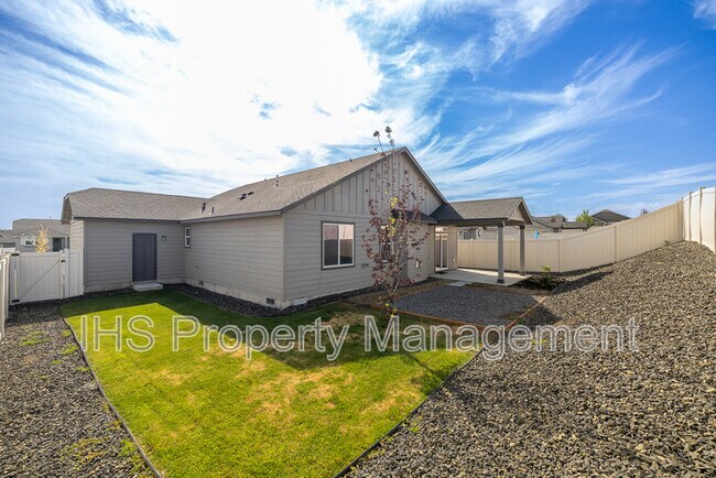 Building Photo - 2943 Leavenworth Ln.