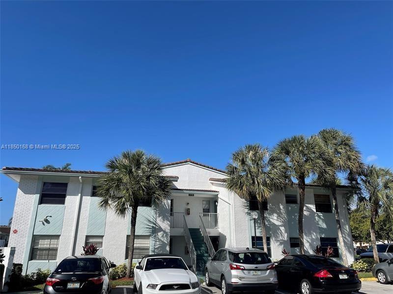 Building Photo - 2710 Forest Hills Blvd