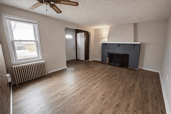 Foto del edificio - 331 Sycamore Rd