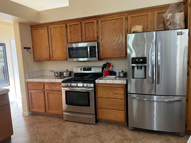 Foto del edificio - 2364 Burgundy Way