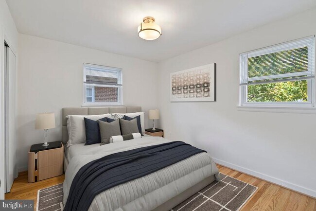 Foto del edificio - 4411 Harrison St NW