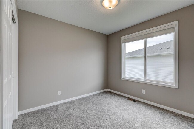 Foto del edificio - House for Rent in Des Moines/Ankeny