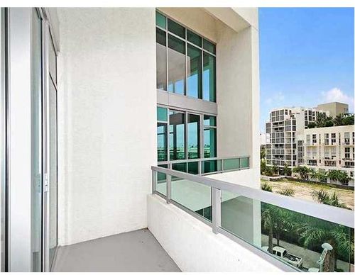Foto del edificio - 3301 NE 1st Ave