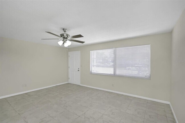 Building Photo - 1230 Amble Ln