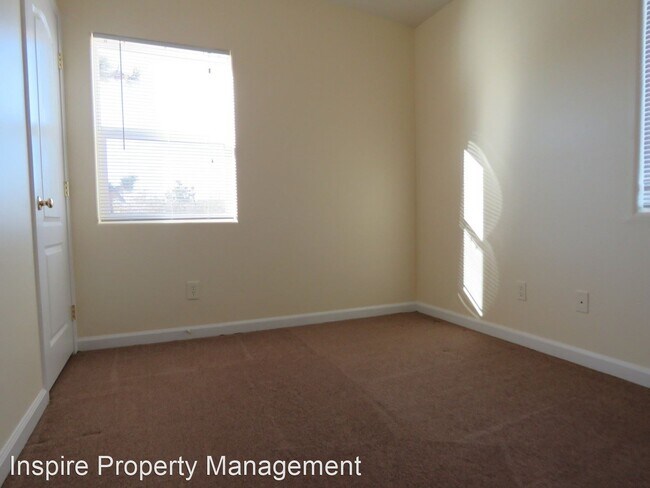 Building Photo - 3 br, 2 bath House - 60161 Security Drive