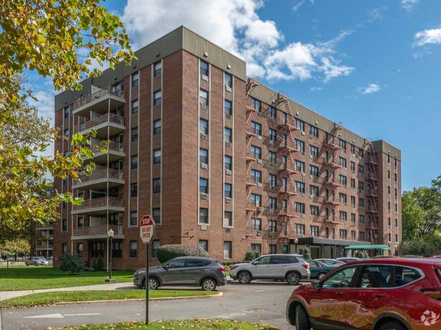 Cooperative Building