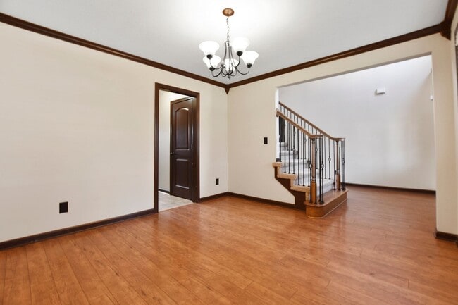 Building Photo - Four Bedroom in Fields of Northmeade!