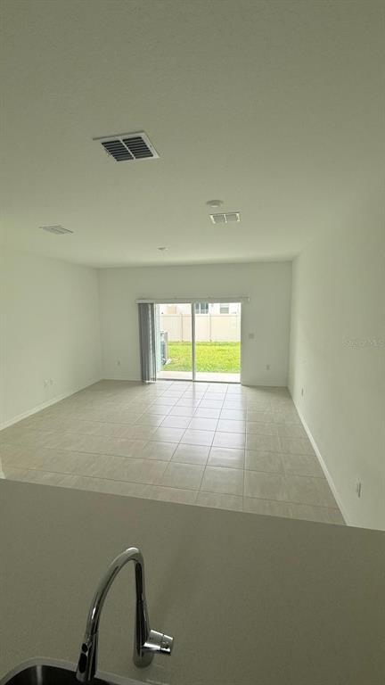 Building Photo - 2890 Skyline Lp