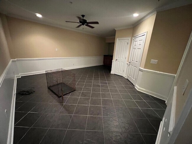 Photo - 2 bed 2.5 Condo- Great Location!