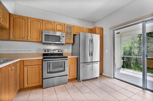 Foto del edificio - 3116 SW 50th St