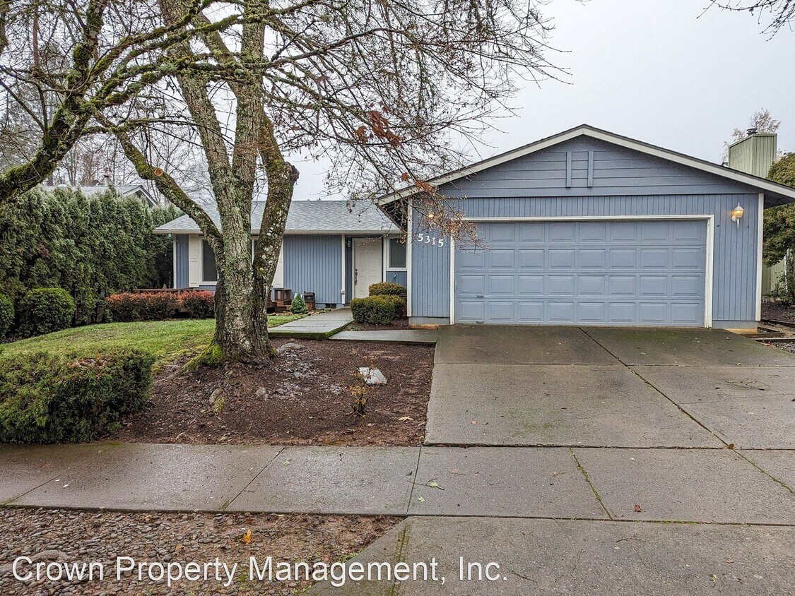 Primary Photo - 3 br, 2 bath House - 5315 Red Leaf Dr S