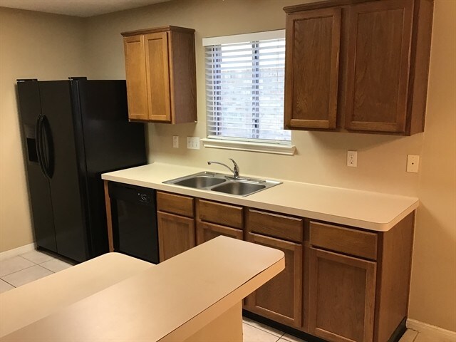 Foto del edificio - 17114 Pecan Acres Dr