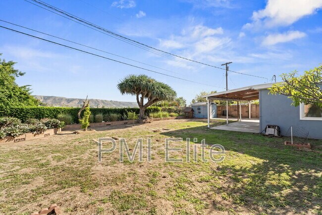 Foto del edificio - 12660 Lazard St