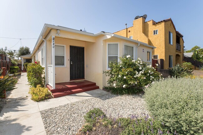 Building Photo - 740 Flower Ave