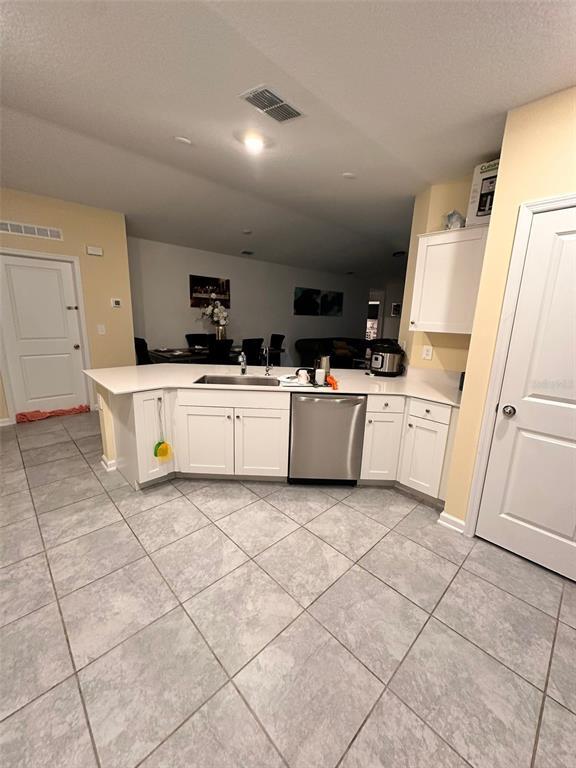 Building Photo - 1301 Diego Ter
