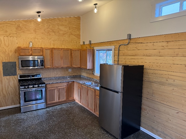 Foto del edificio - 1512 Pittman Rd