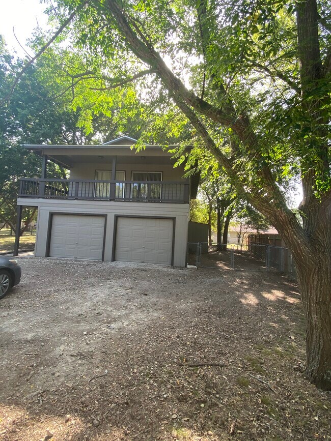 Building Photo - 4307 Pawnee Trl