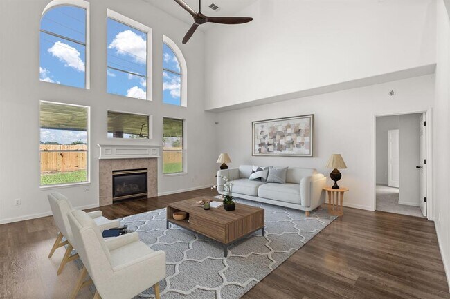 Building Photo - 3714 W Pine Orchard Dr