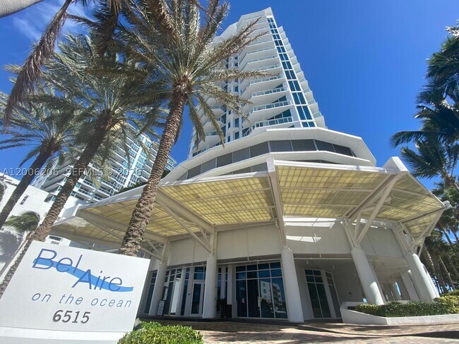 Foto del edificio - 6515 Collins Ave