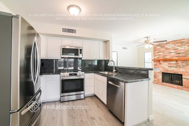 Foto del edificio - 23606 N 38th Ave