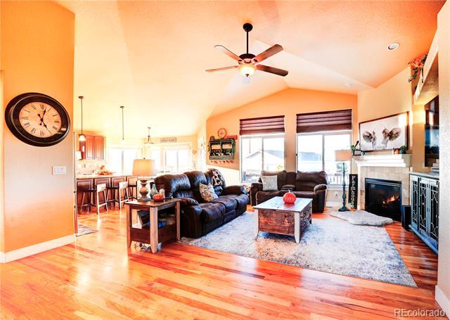 Building Photo - 3715 Golden Eagle Dr