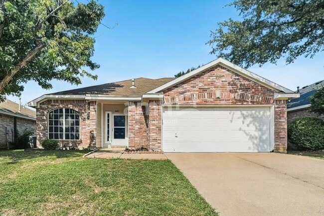 Building Photo - 649 Babbling Brook Dr