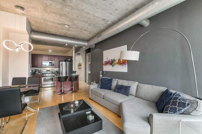 Foto del edificio - 700 N Larrabee St