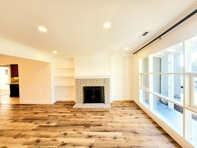 Foto del edificio - Lovely pet friendly home