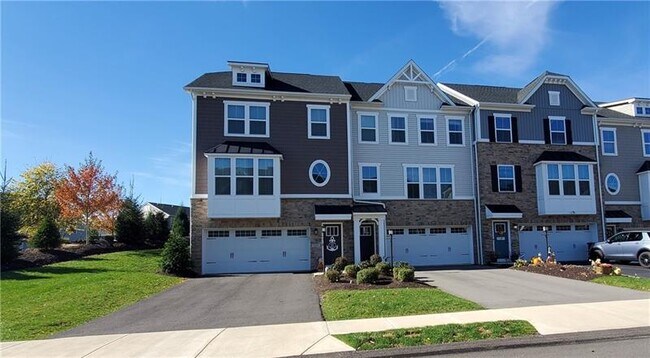 Building Photo - 1201 Clear Springs Dr