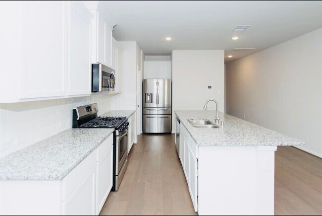 Foto del edificio - 27930 Western Crk Ct