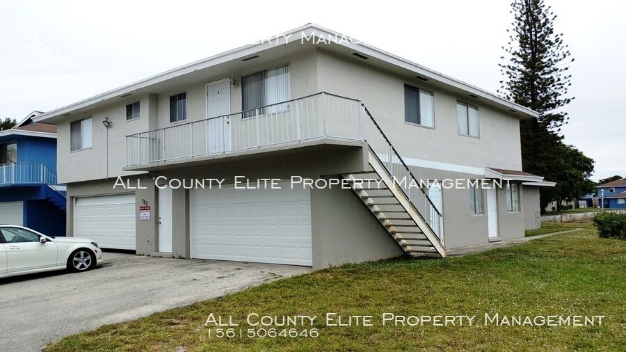 Primary Photo - Just remodeled 2/1 condo