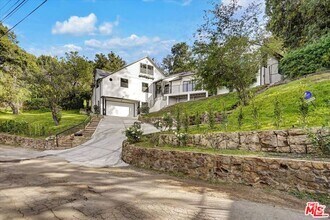 Building Photo - 7450 Palo Vista Dr